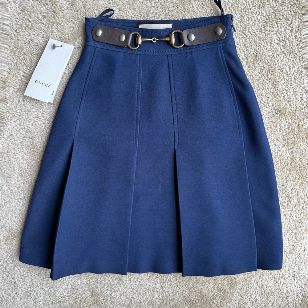 Gucci mini skirt 36